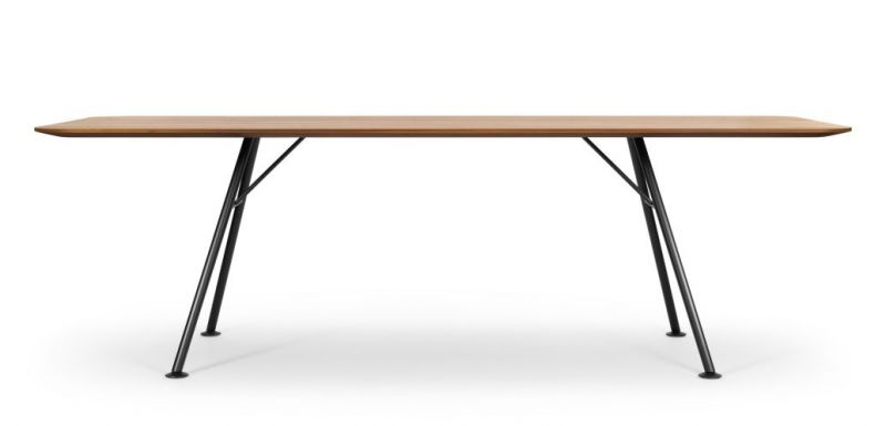 Akio Steel Table Girsberger